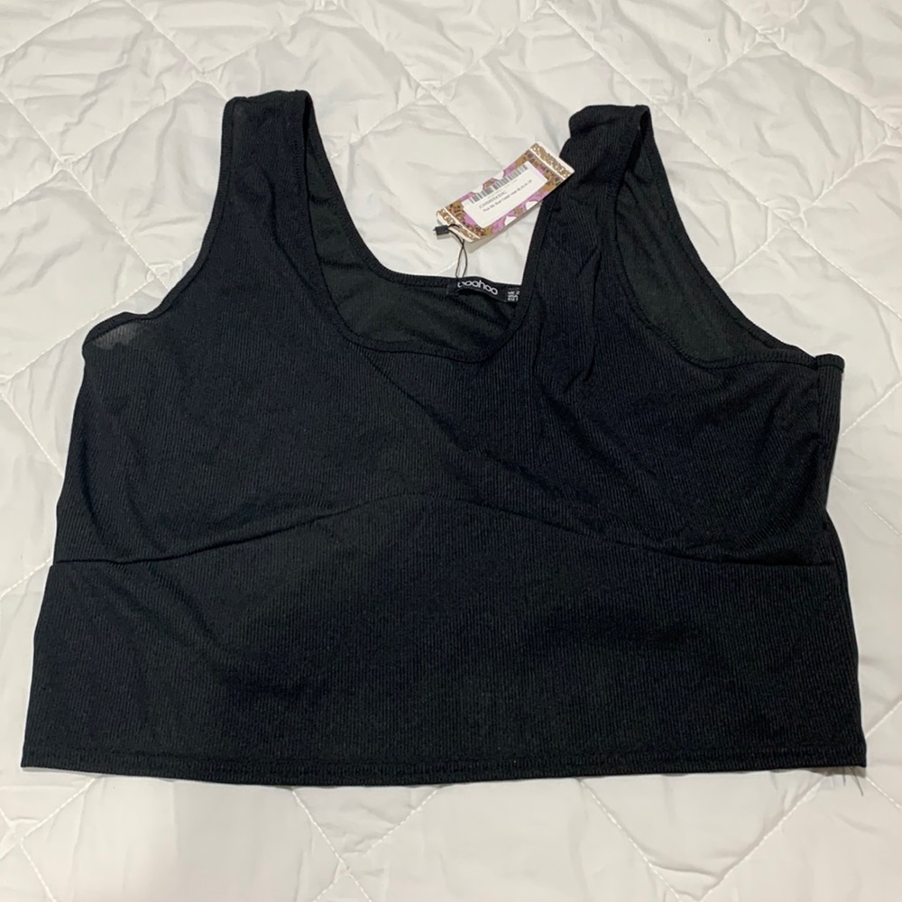 Cheetah skirt and cropped black tank